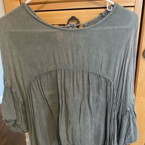 Gray flowy top